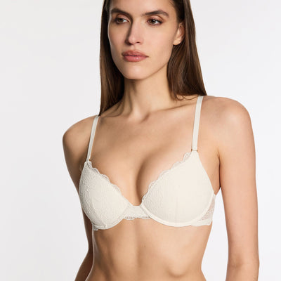 All Over Lace Lift Up Bra Ecru
