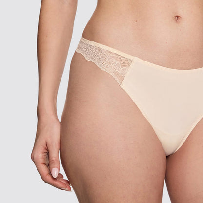 Smooth Fine Lace Thong Sand