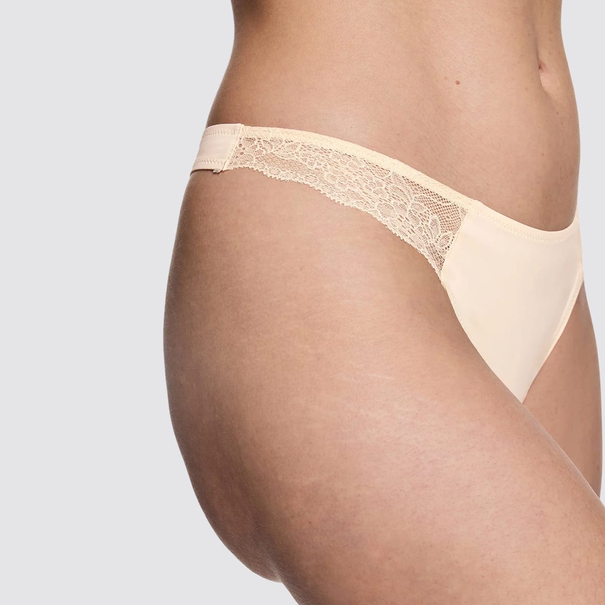 Smooth Fine Lace Thong Sand